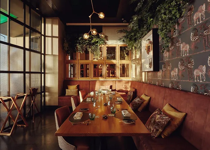 Elements By Alondra Puerto del Carmen (Lanzarote)